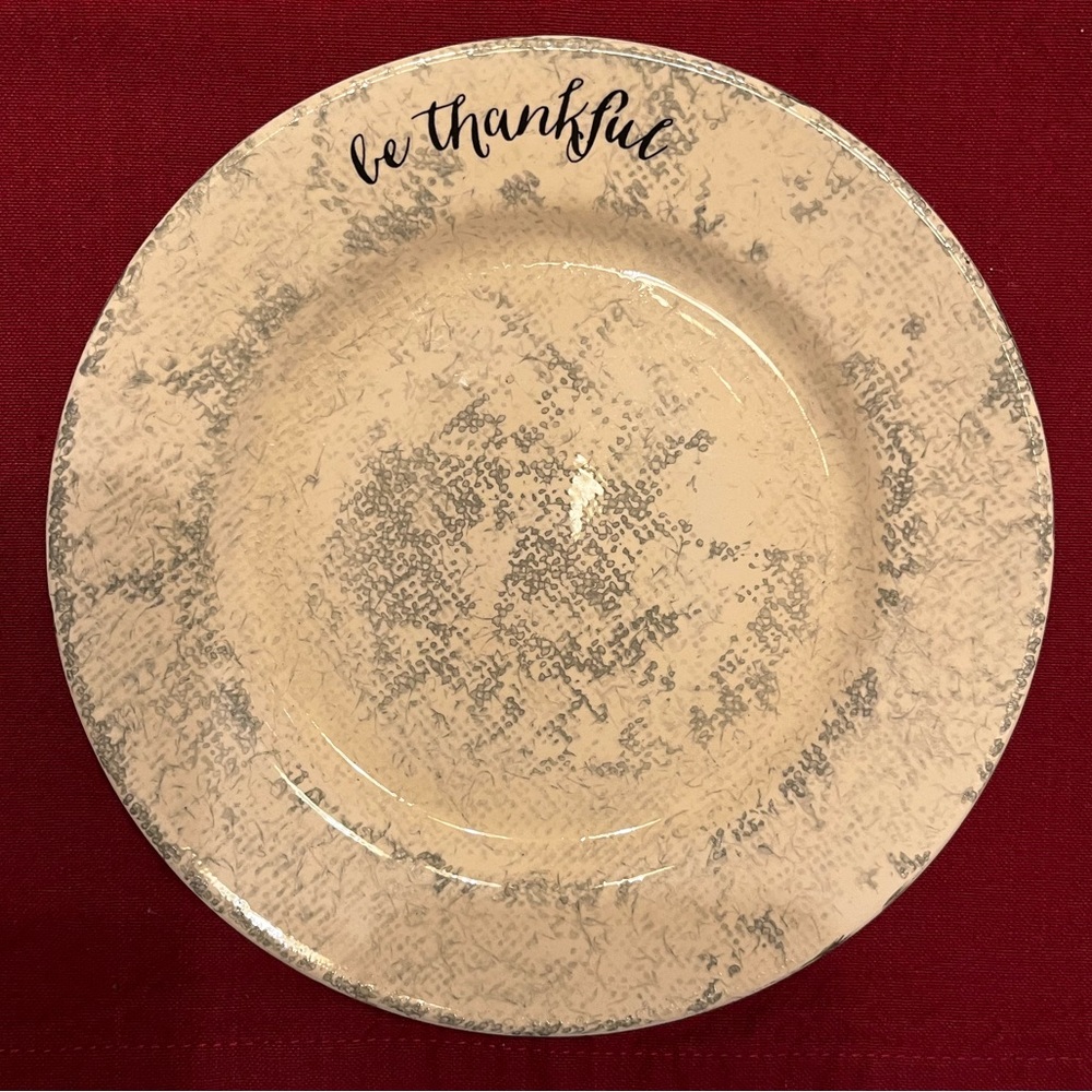 Be Thankful Decor Plate. 7-3/4” lovely plate.